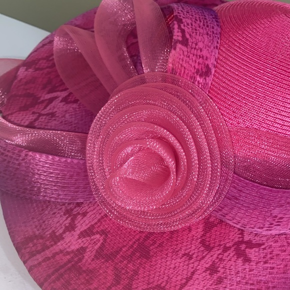 Beautiful Dress/Church Hat by Mr. Hi’s - Picture 7 of 11